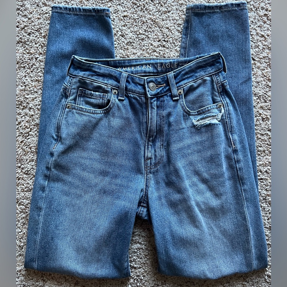 American Eagle Mom Jean (Size 000)